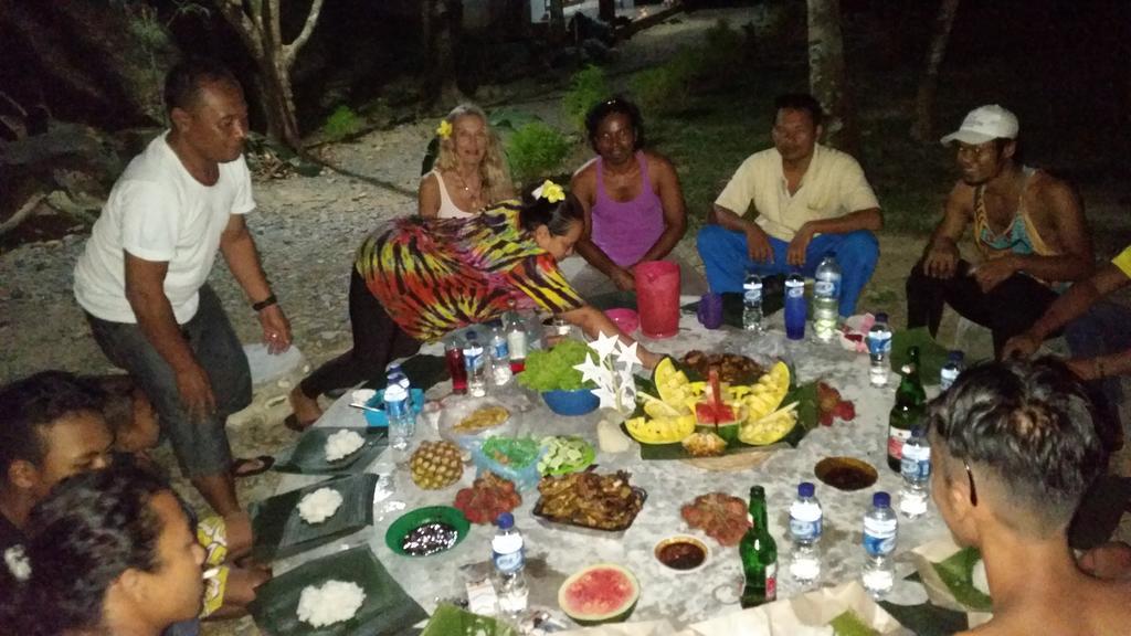 Batu Kapal Guest House & Jungle Trekking Bukit Lawang Luaran gambar